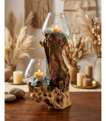 PORTAVELA DE VIDRIO FUNDIDO SOBRE RAÍZ DE MADERA NATURAL