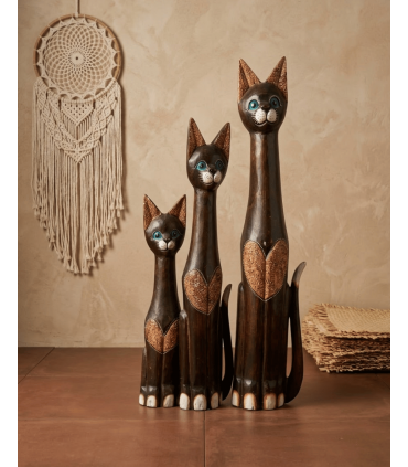 JUEGO TRES GATOS TALLADOS